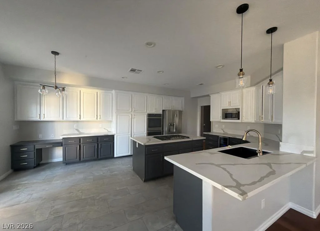 1800 Aztec Cliffs, Las Vegas, NV 89128
