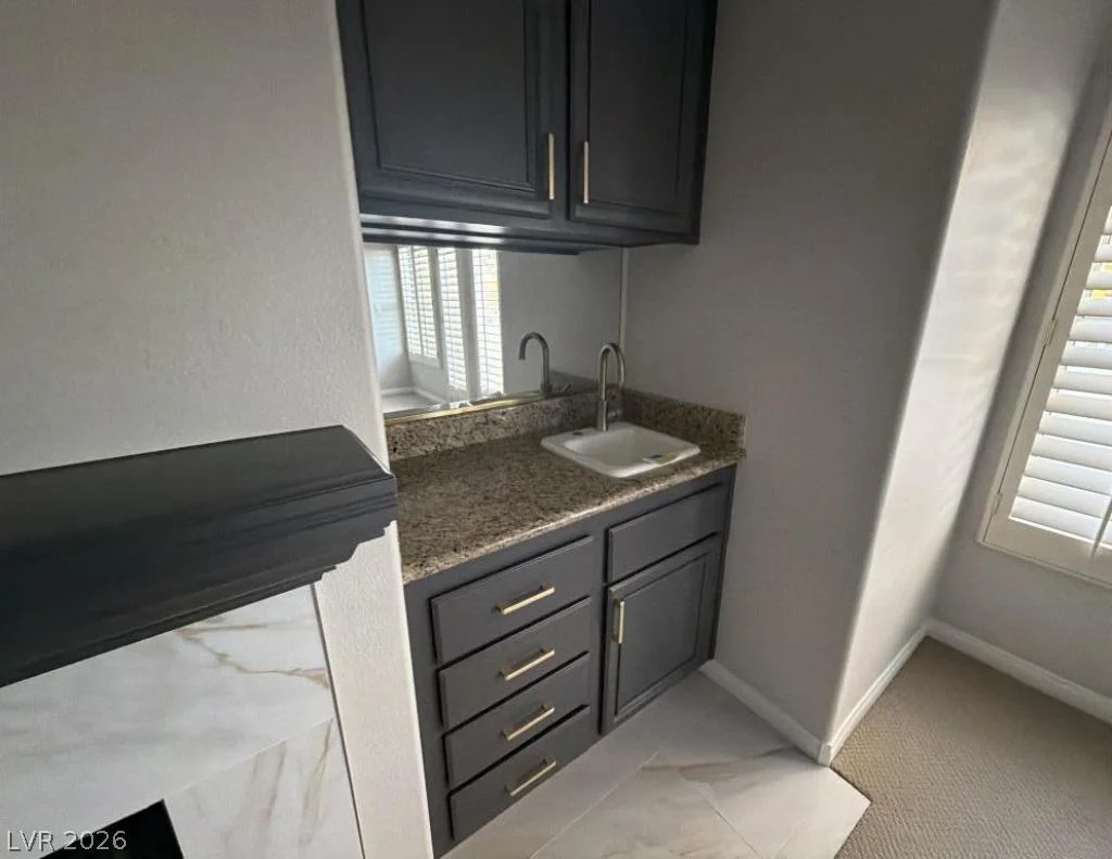 1800 Aztec Cliffs, Las Vegas, NV 89128