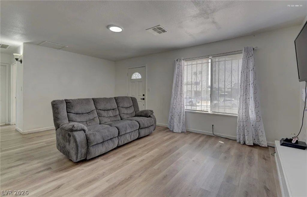 6500 Hill View, Las Vegas, NV 89107
