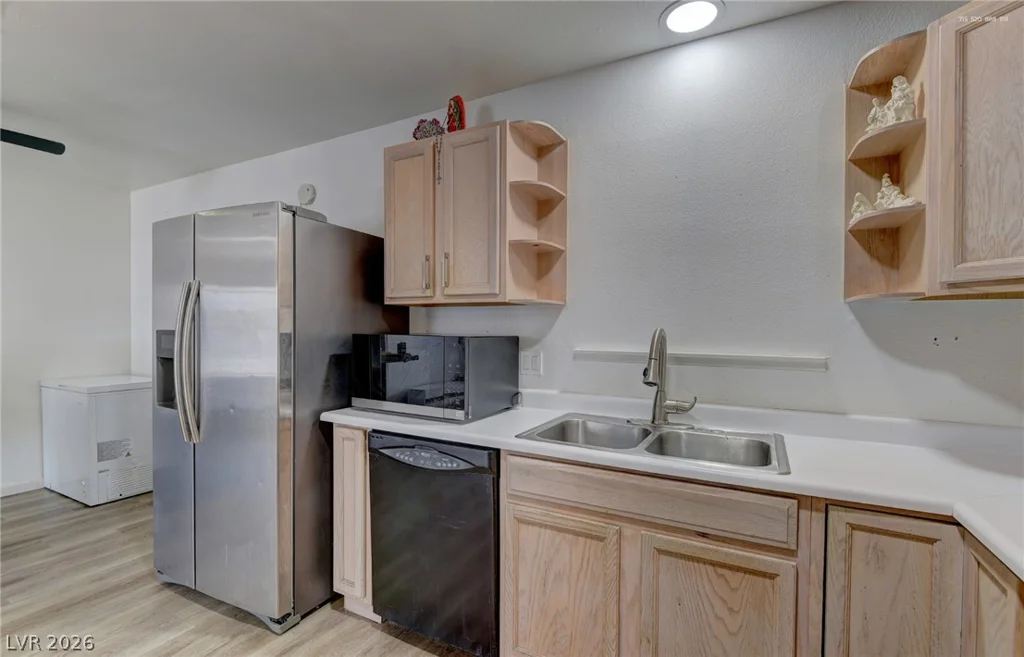 6500 Hill View, Las Vegas, NV 89107
