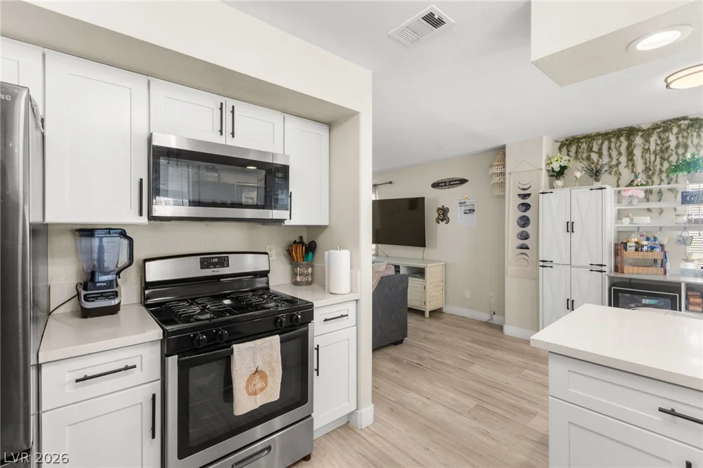 1404 Robin, Las Vegas, NV 89106