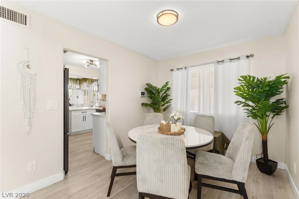 1404 Robin, Las Vegas, NV 89106