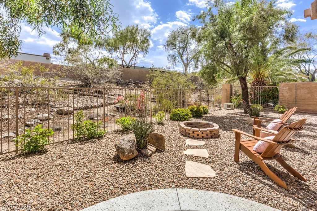 26 Emerald Dunes, Henderson, NV 89052