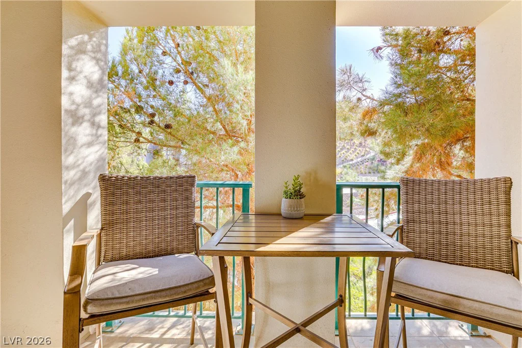 30 Strada Di Villaggio, Henderson, NV 89011