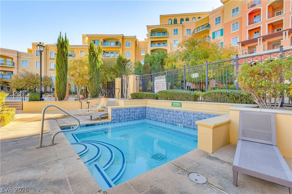 30 Strada Di Villaggio, Henderson, NV 89011