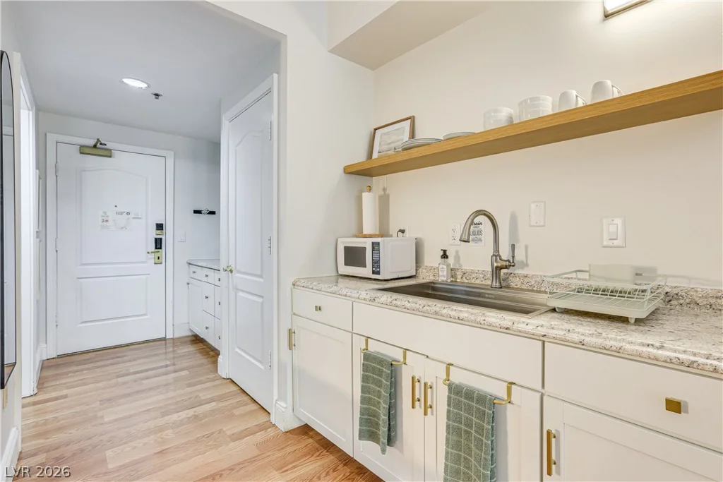30 Strada Di Villaggio, Henderson, NV 89011