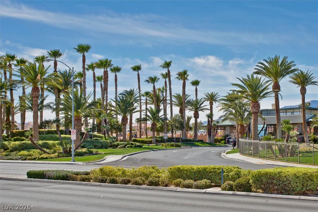 272 Finsbury, Las Vegas, NV 89148