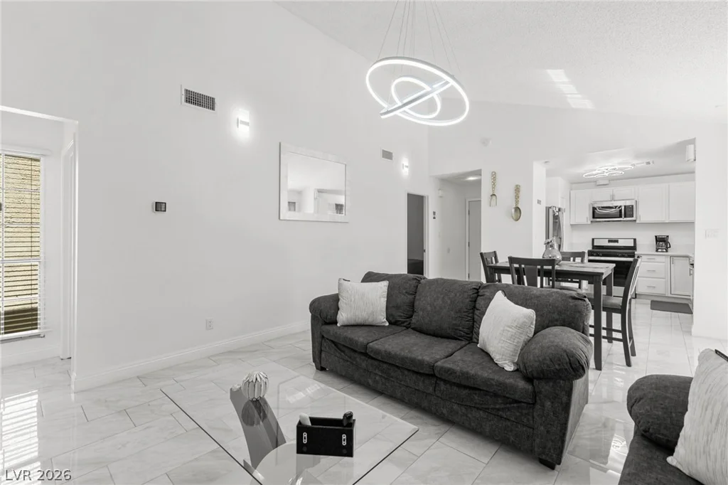 2316 El Cerrito, Las Vegas, NV 89108