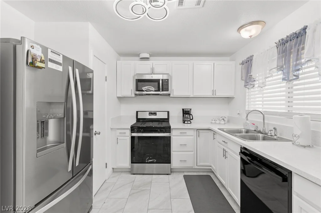 2316 El Cerrito, Las Vegas, NV 89108