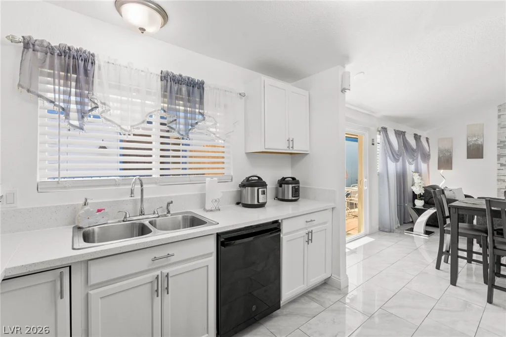 2316 El Cerrito, Las Vegas, NV 89108