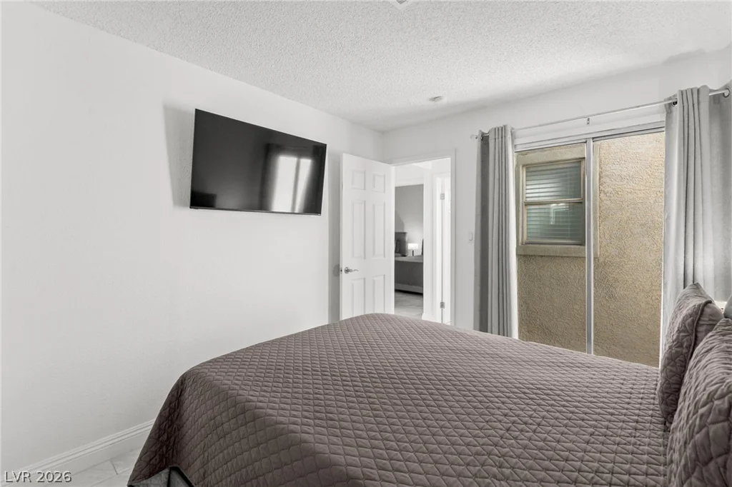 2316 El Cerrito, Las Vegas, NV 89108