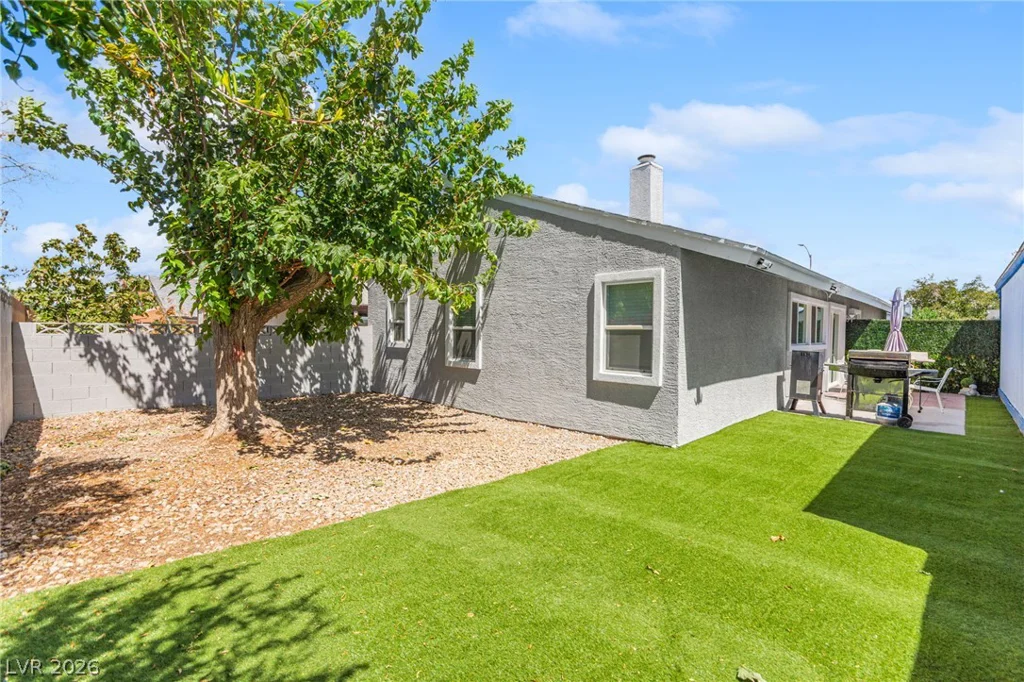 2316 El Cerrito, Las Vegas, NV 89108