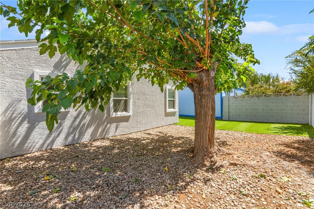 2316 El Cerrito, Las Vegas, NV 89108