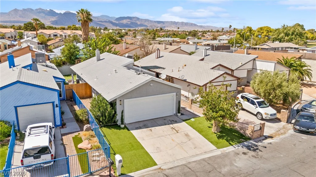 2316 El Cerrito, Las Vegas, NV 89108