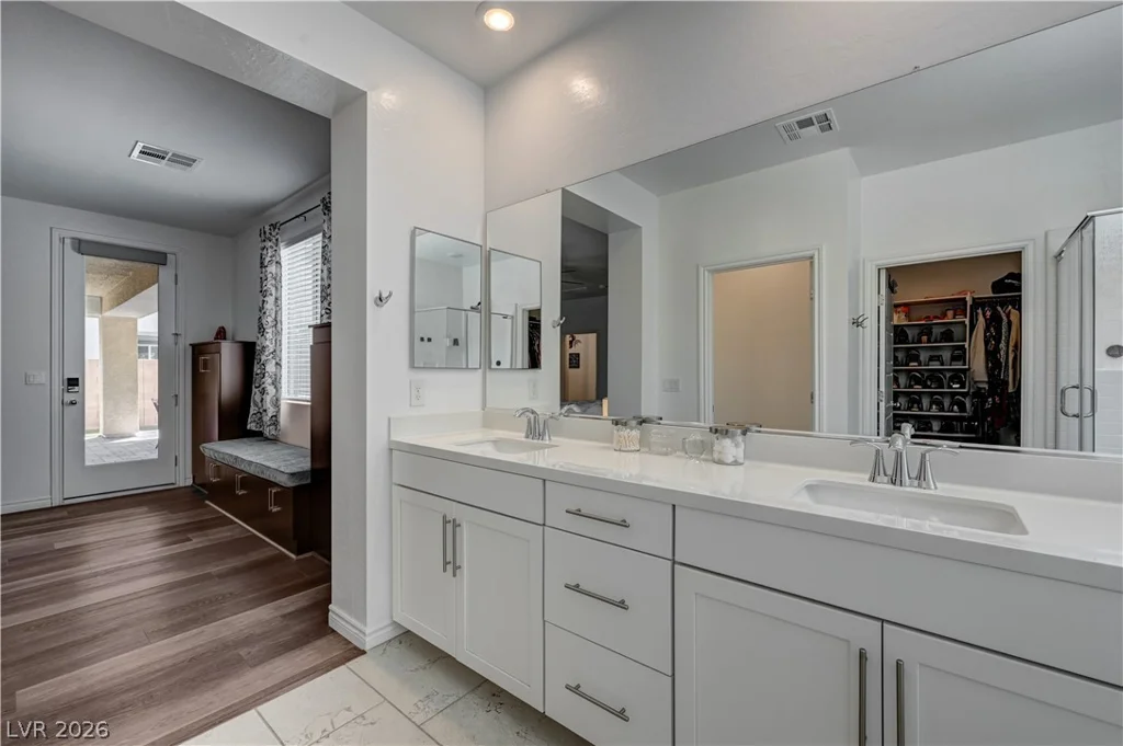 10075 Gila River, Las Vegas, NV 89178