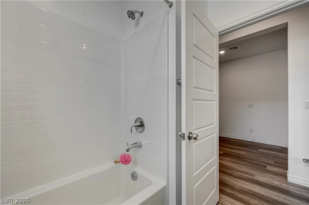 10075 Gila River, Las Vegas, NV 89178
