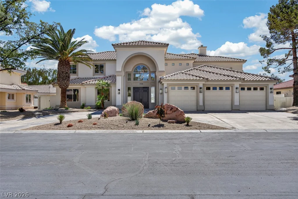 1504 Silver Oaks, Las Vegas, NV 89117