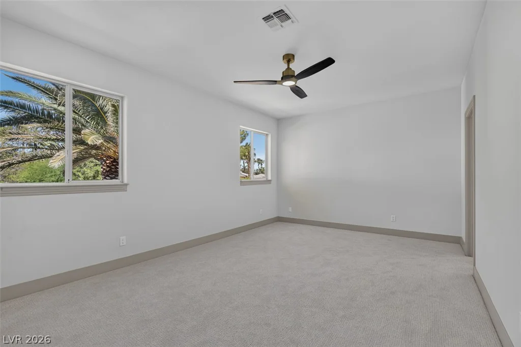 1504 Silver Oaks, Las Vegas, NV 89117