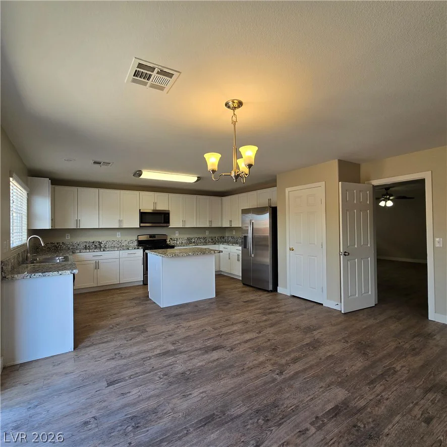 2506 Paradise Isle, North Las Vegas, NV 89031