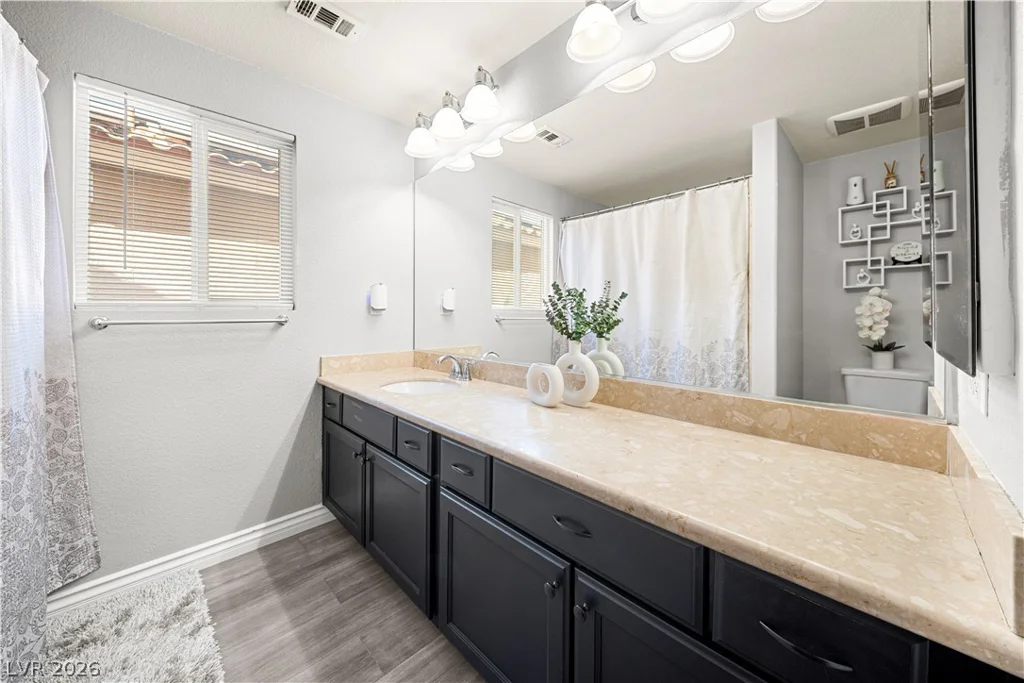 9420 Logan Ridge, Las Vegas, NV 89139