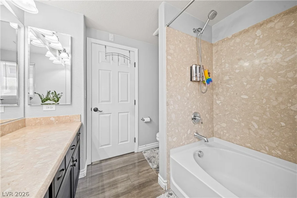 9420 Logan Ridge, Las Vegas, NV 89139