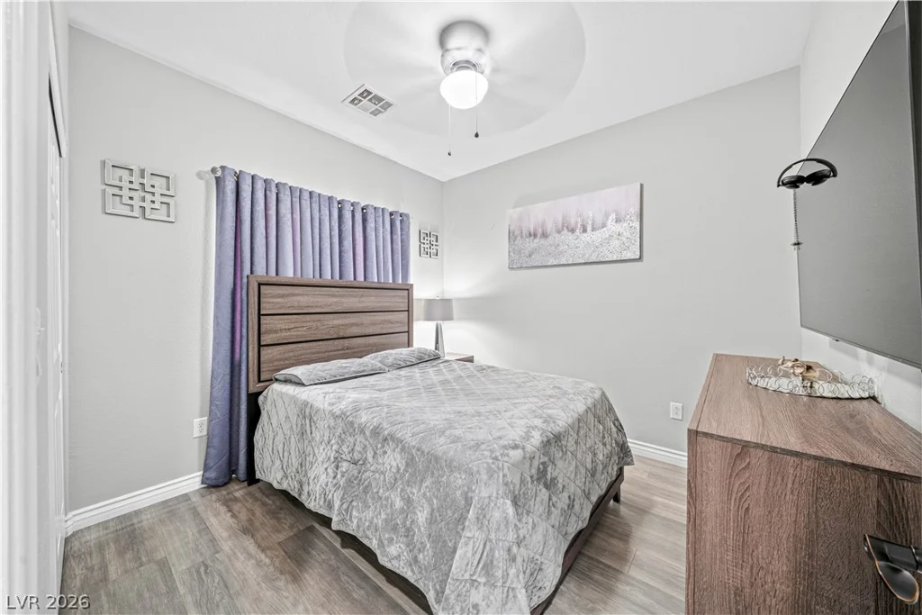 9420 Logan Ridge, Las Vegas, NV 89139