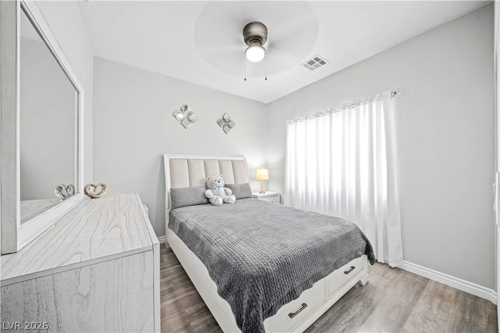 9420 Logan Ridge, Las Vegas, NV 89139