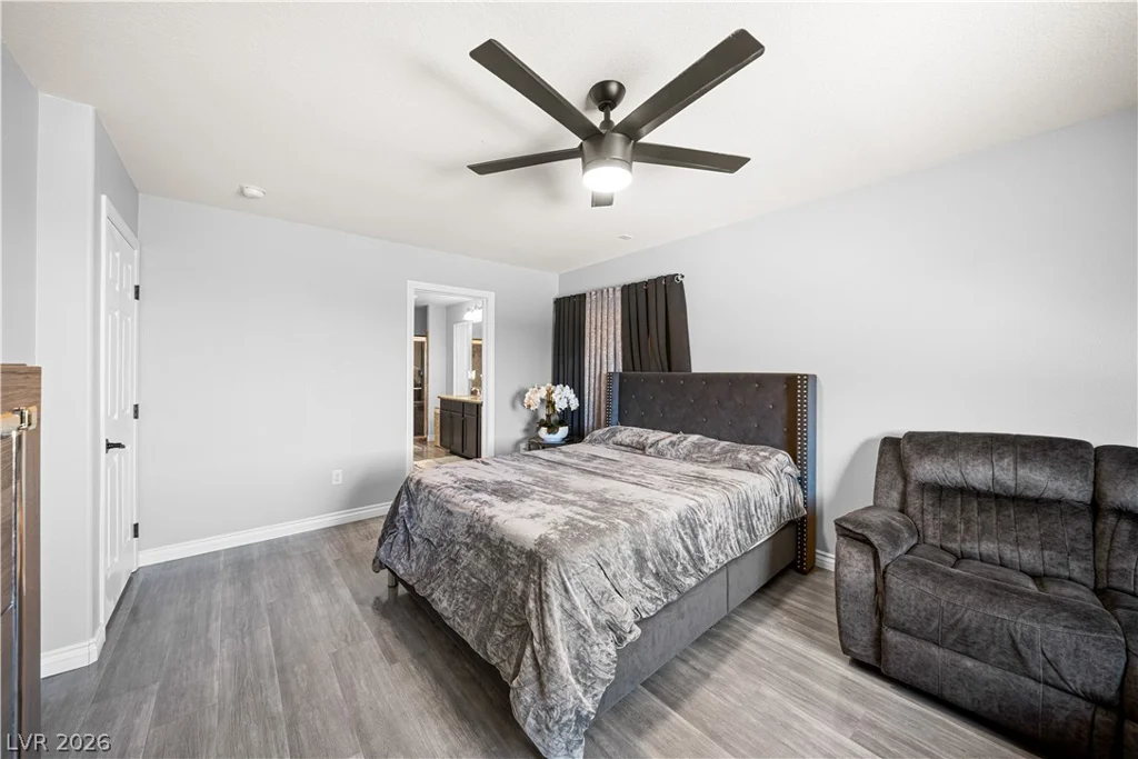 9420 Logan Ridge, Las Vegas, NV 89139