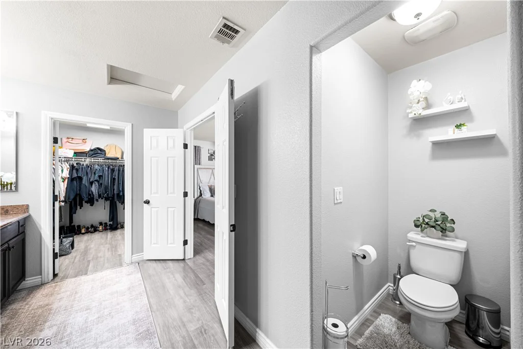 9420 Logan Ridge, Las Vegas, NV 89139