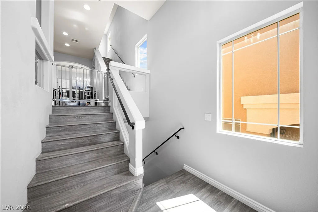 9420 Logan Ridge, Las Vegas, NV 89139