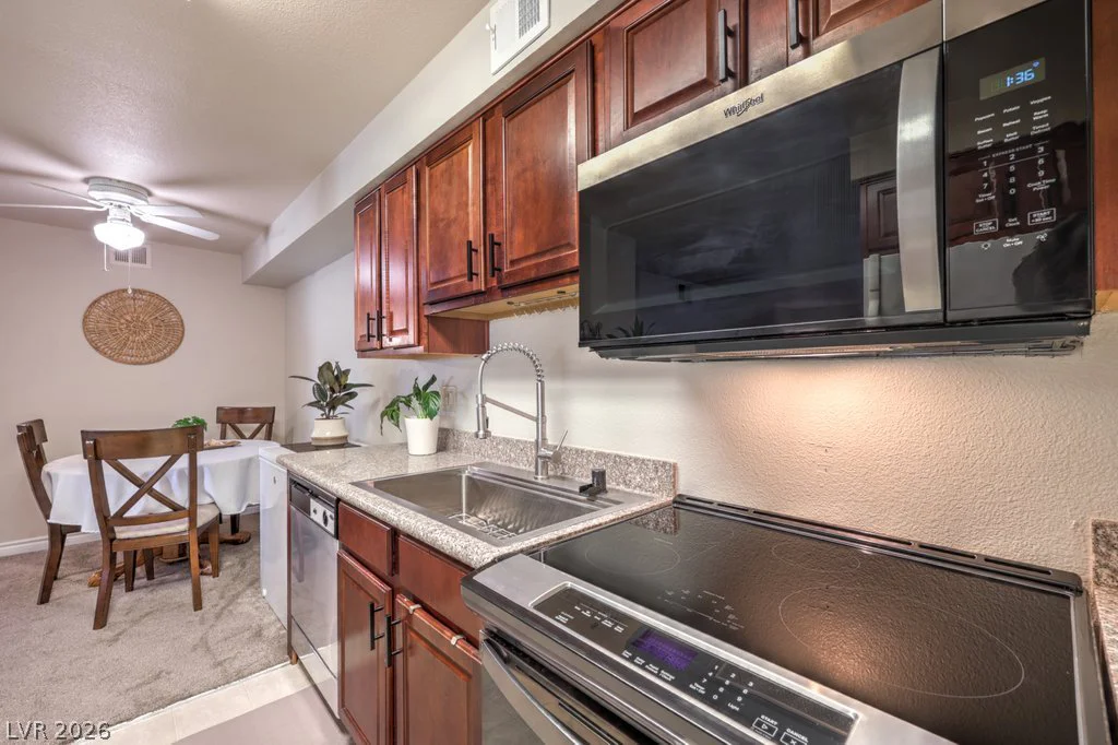 2451 Rainbow, Las Vegas, NV 89108
