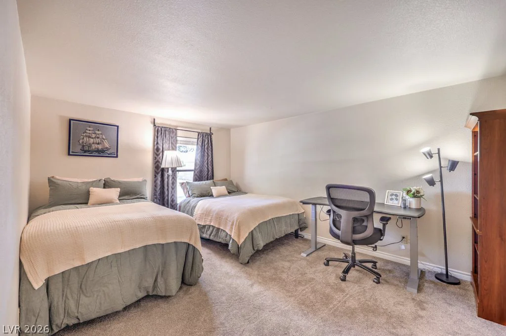 2451 Rainbow, Las Vegas, NV 89108