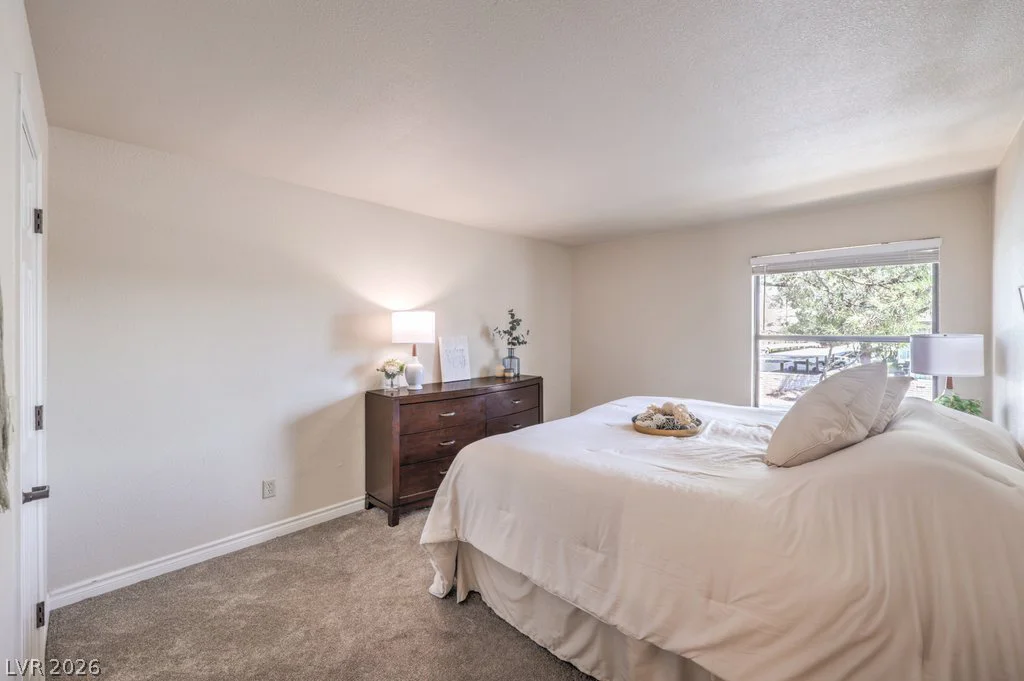2451 Rainbow, Las Vegas, NV 89108