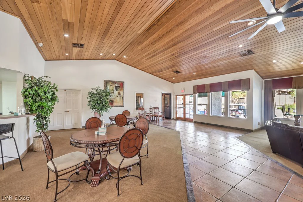 2451 Rainbow, Las Vegas, NV 89108