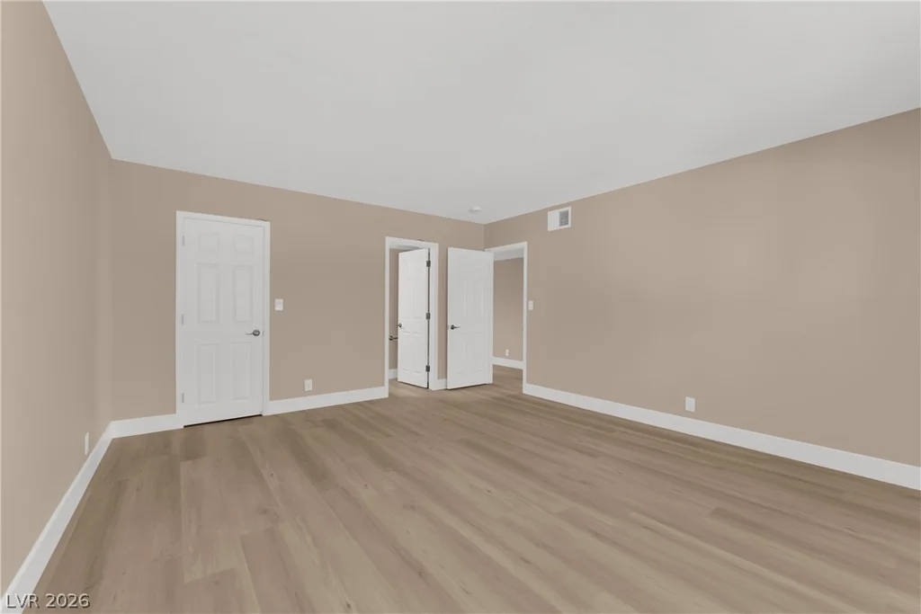 5386 River Glen, Las Vegas, NV 89103
