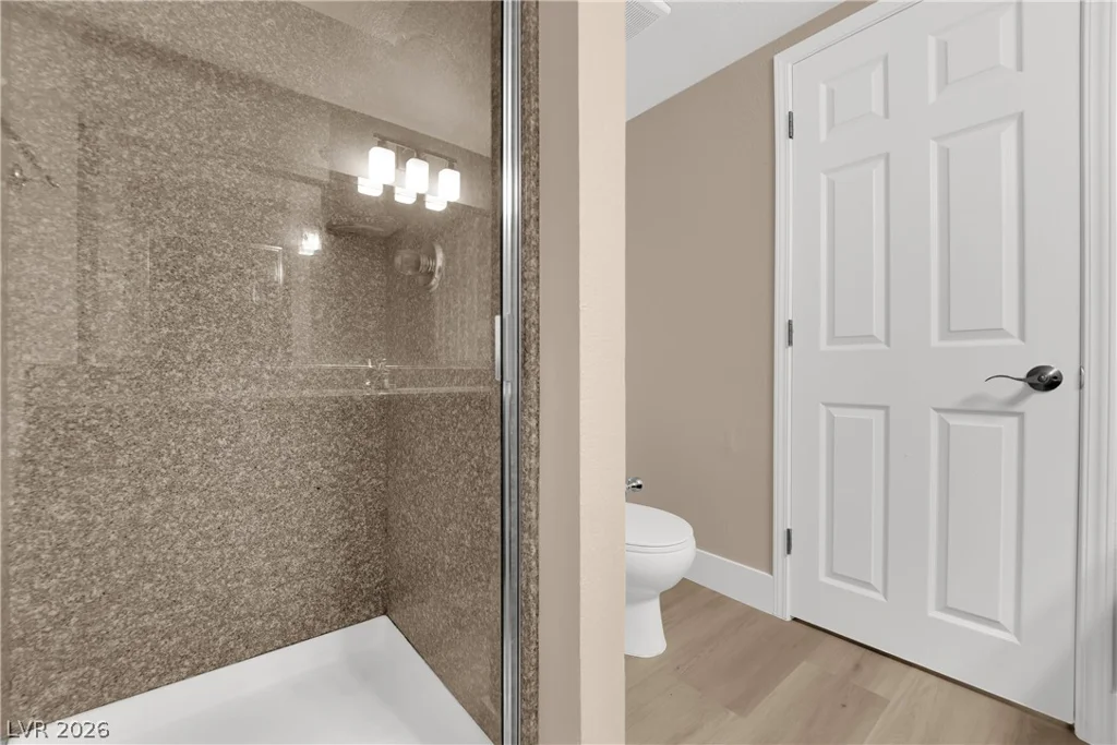 5386 River Glen, Las Vegas, NV 89103