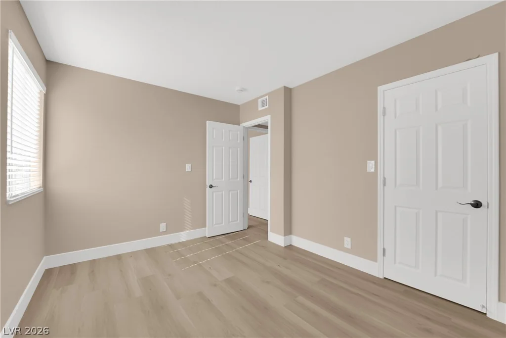 5386 River Glen, Las Vegas, NV 89103