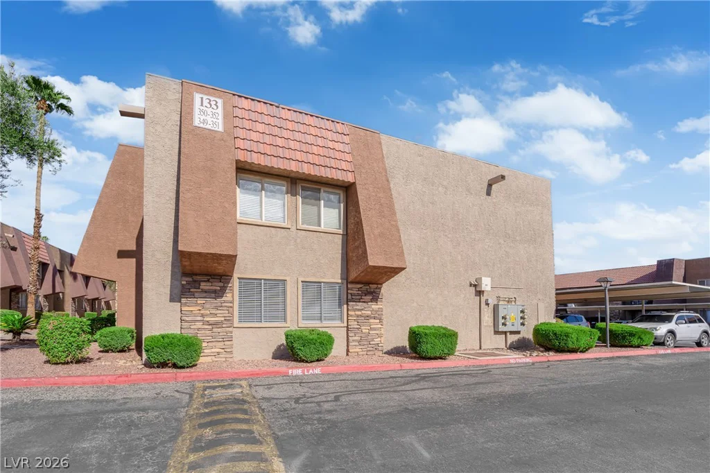 5386 River Glen, Las Vegas, NV 89103
