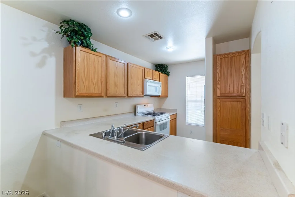 6706 Oxendale, Las Vegas, NV 89139