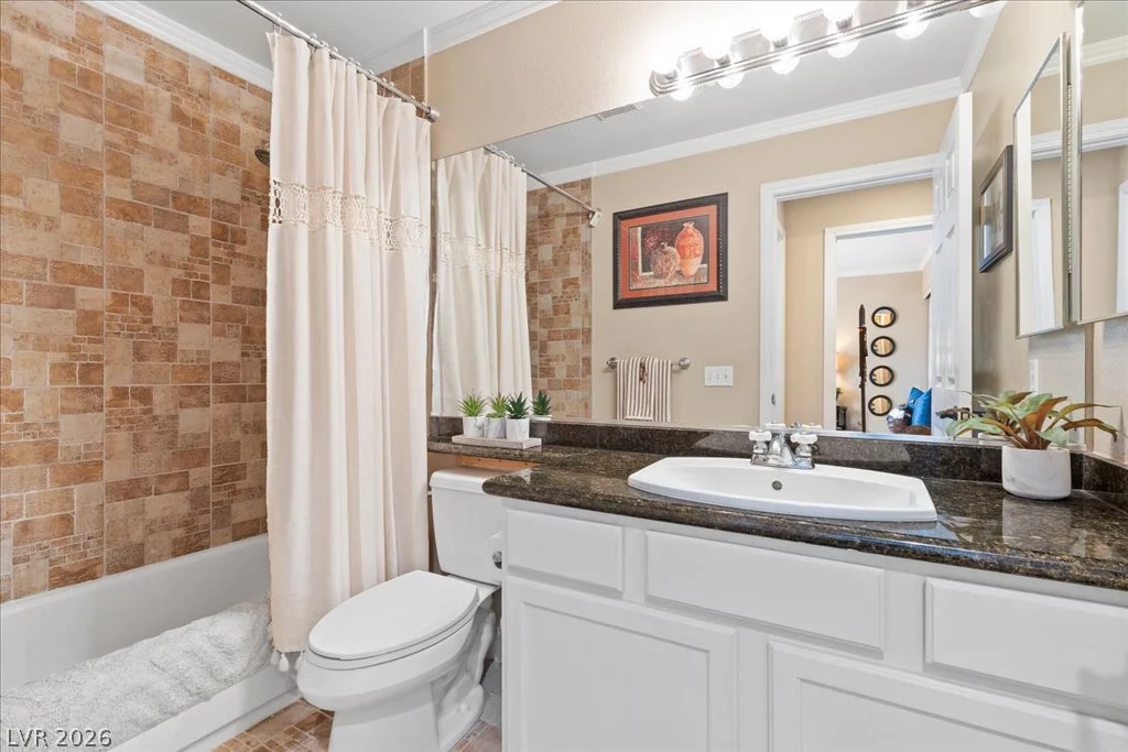 10528 India Hawthorn, Las Vegas, NV 89144