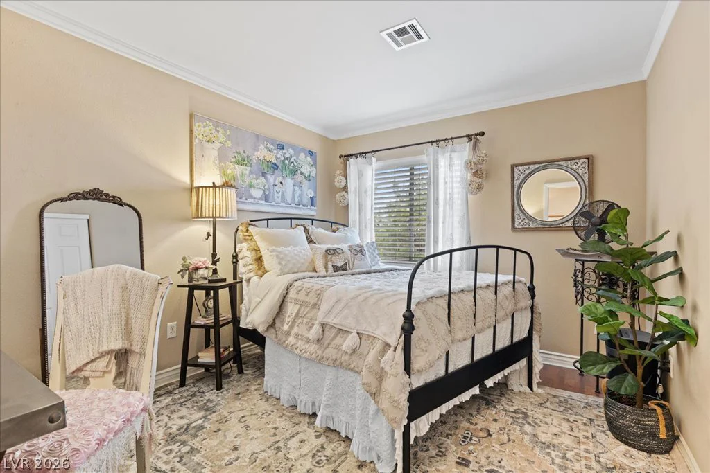 10528 India Hawthorn, Las Vegas, NV 89144