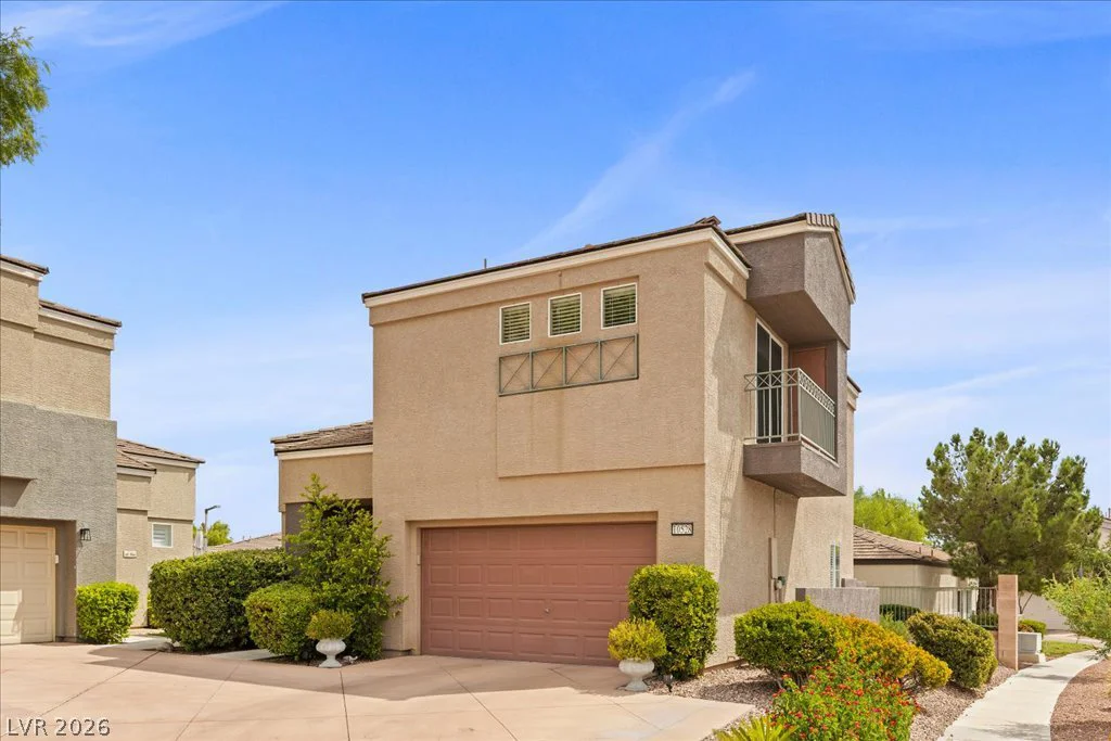 10528 India Hawthorn, Las Vegas, NV 89144