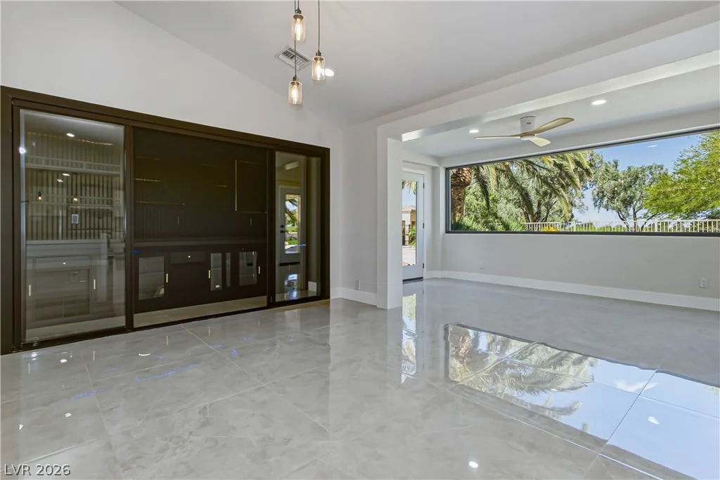 2920 Crown Ridge, Las Vegas, NV 89134