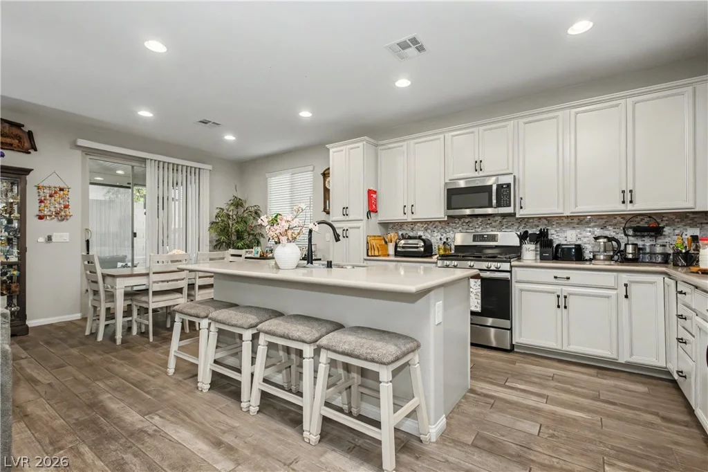 403 Stephen Clear, North Las Vegas, NV 89031