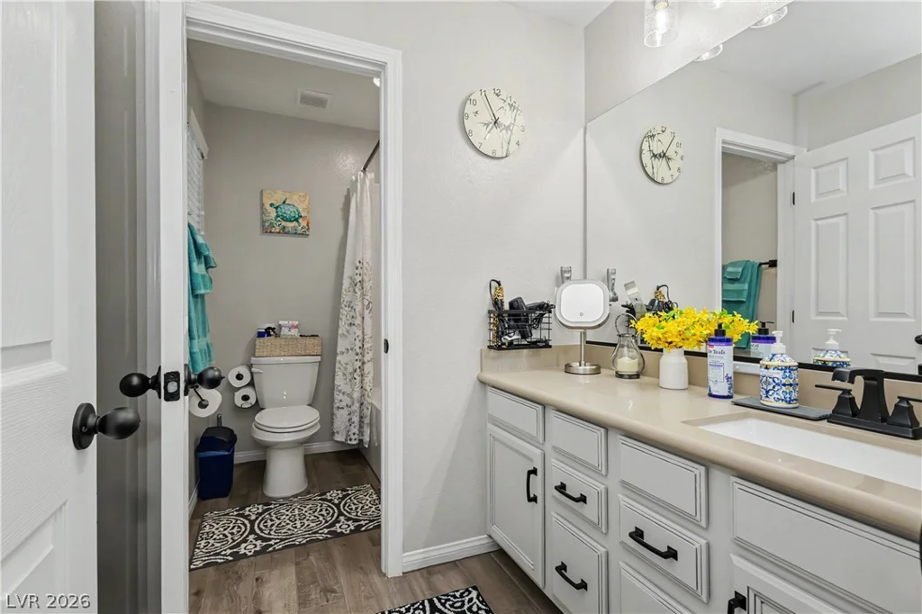 403 Stephen Clear, North Las Vegas, NV 89031