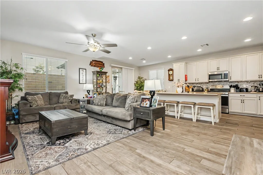 403 Stephen Clear, North Las Vegas, NV 89031