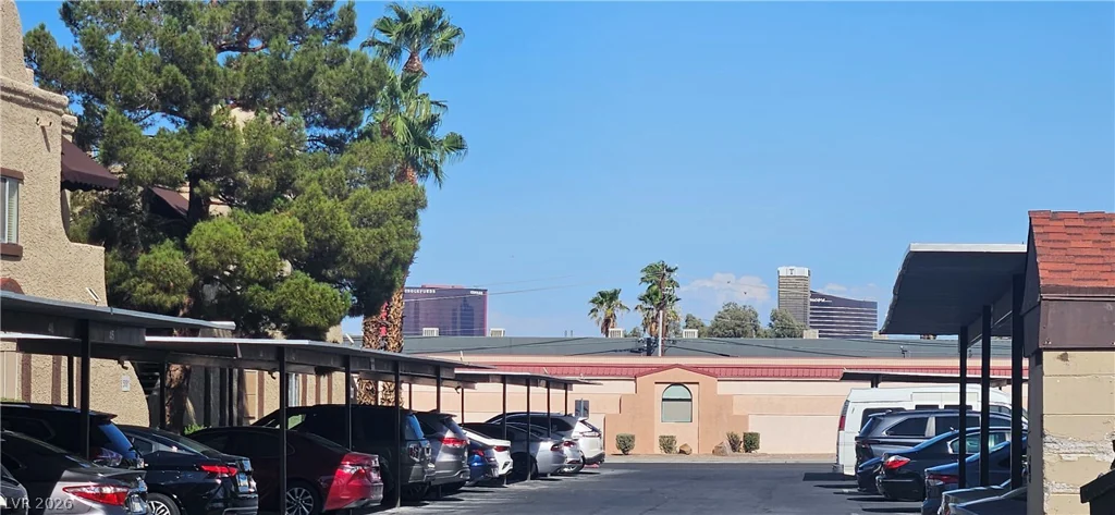 5081 Pioneer, Las Vegas, NV 89146