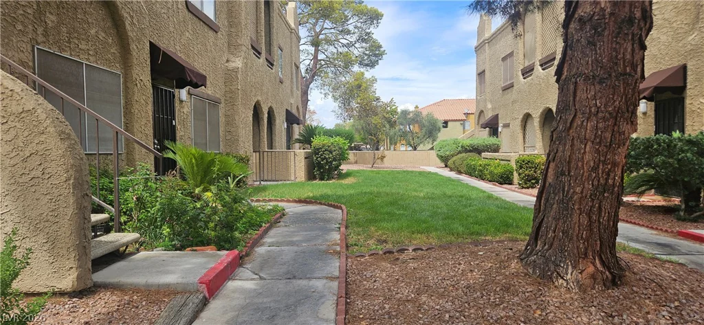 5081 Pioneer, Las Vegas, NV 89146