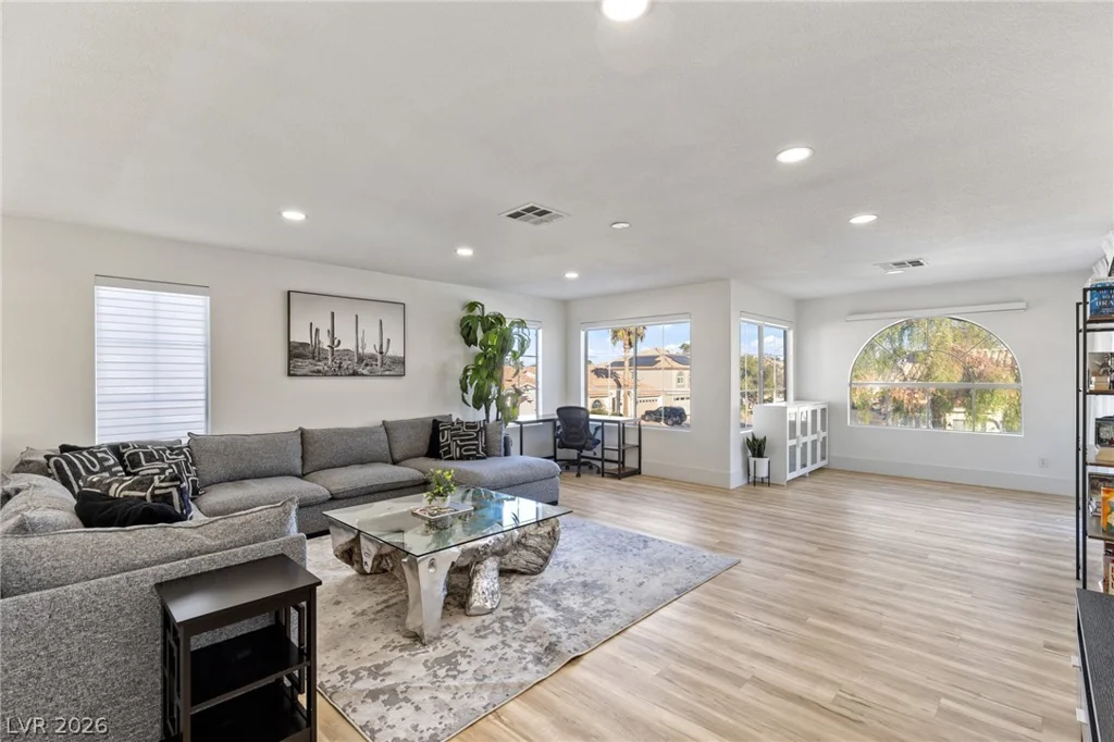 38 Diplomat, Henderson, NV 89074
