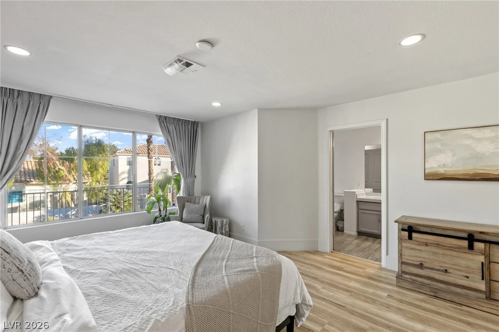 38 Diplomat, Henderson, NV 89074